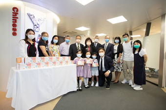 Appreciating the generous mask donation from Dr Ronald Lu